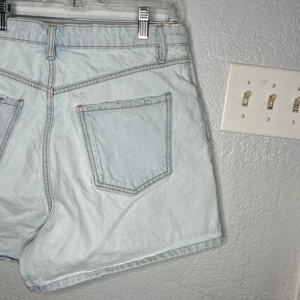 Zara High Waisted Short 4” Inseam Acid Light Wash Women’s Denim Shorts Size 12